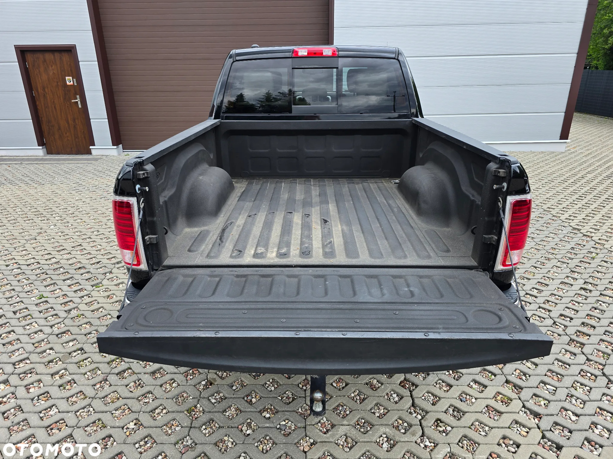 RAM 1500 5.7 Crew Cab Shortbed Laramie Sport Full - 21