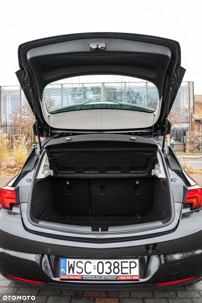 Opel Astra 1.4 Turbo Edition - 32