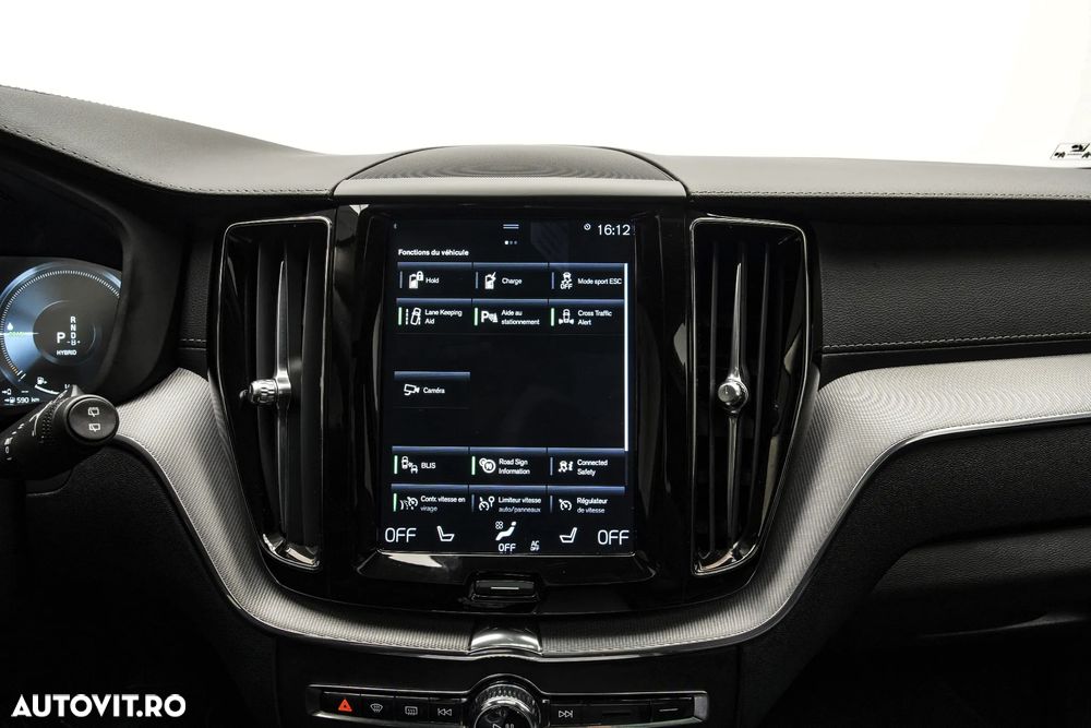 Volvo XC 60 T8 Twin Engine AWD Inscription - 25