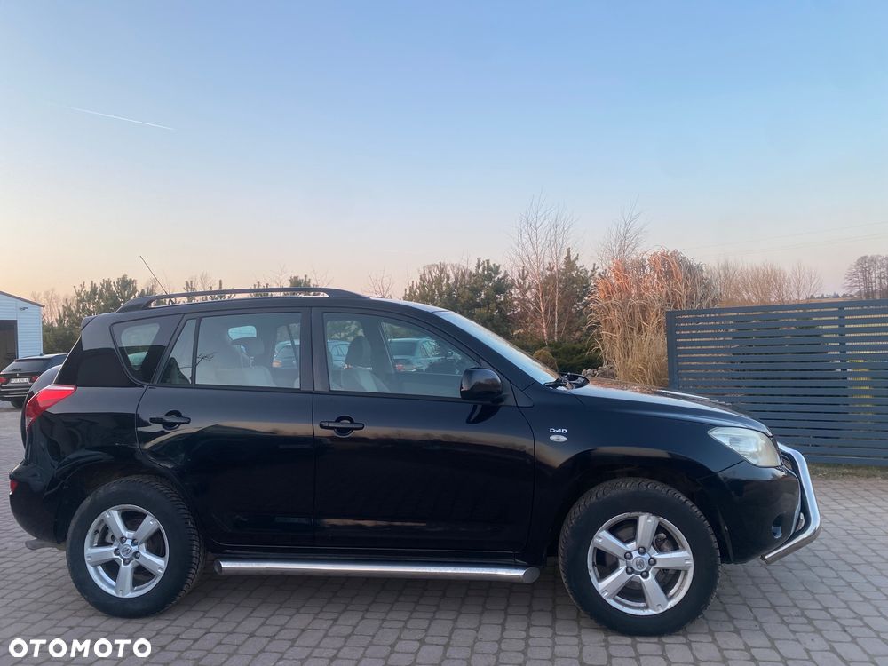 Toyota RAV4 2.2 D-4D Luna - 17