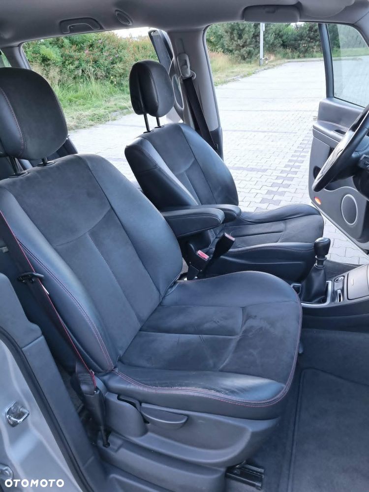 Renault Grand Espace 2.0 Dynamique - 17