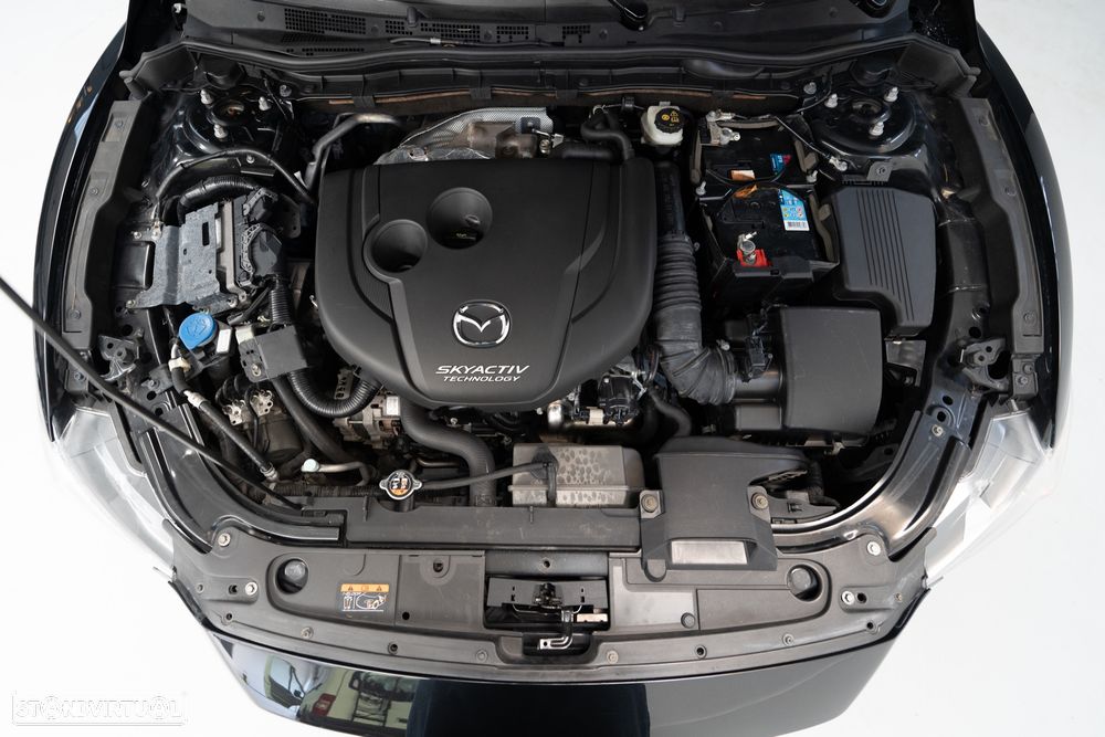 Mazda 6 2.2 SKY-D Excellence Navi - 32