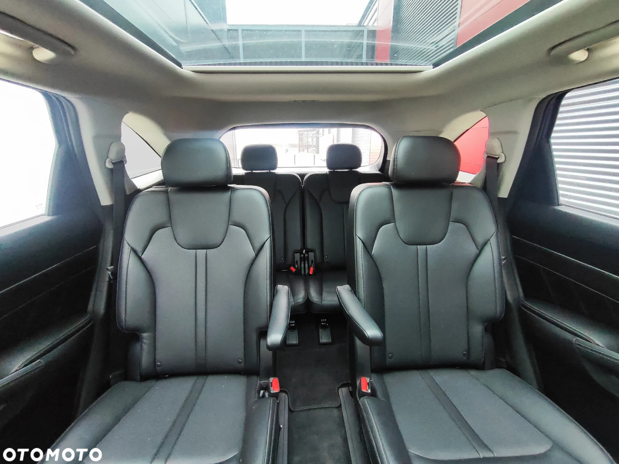Kia Sorento - 16