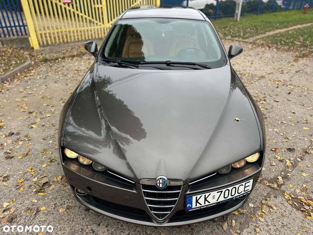 Alfa Romeo 159 - 2