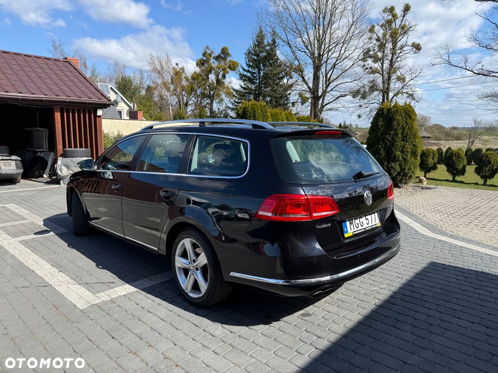 Volkswagen Passat 2.0 TDI DPF Sportline DSG - 4