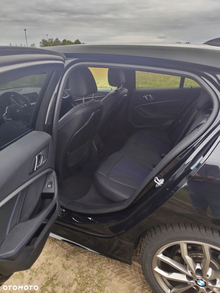BMW Seria 1 120d Edition M Sport Shadow - 24