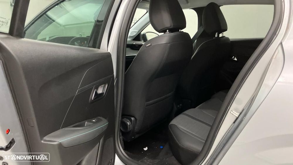 Peugeot 208 1.2 PureTech Allure Pack - 3