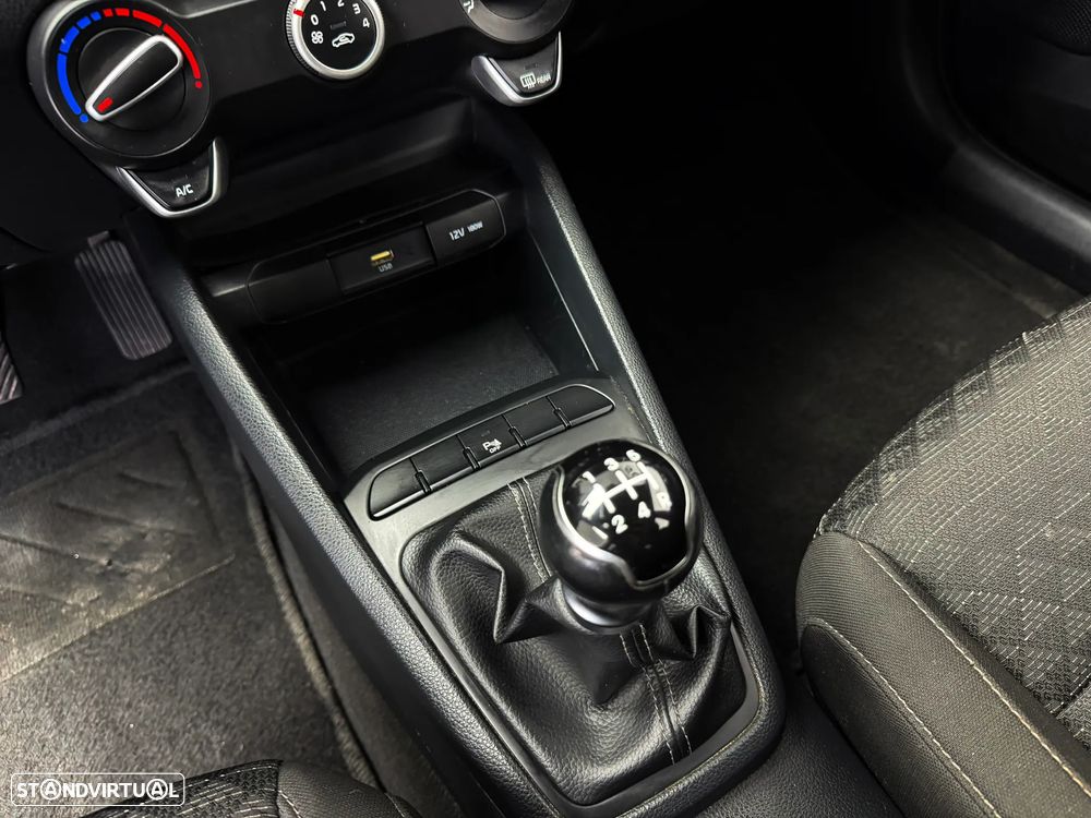 Kia Rio 1.2 CVVT Dynamic - 20
