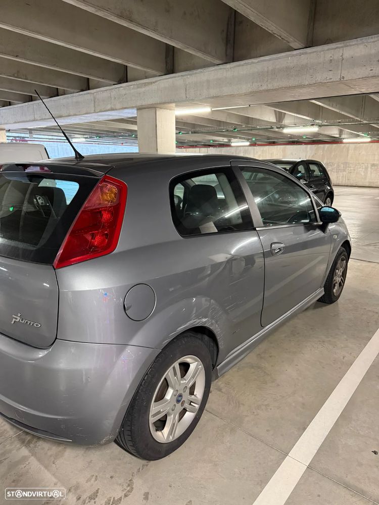 Fiat Grande Punto - 6