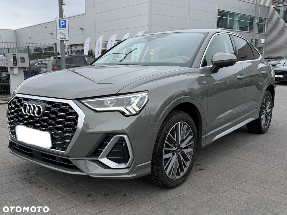 Audi Q3 35 TFSI mHEV S-Line S tronic - 1