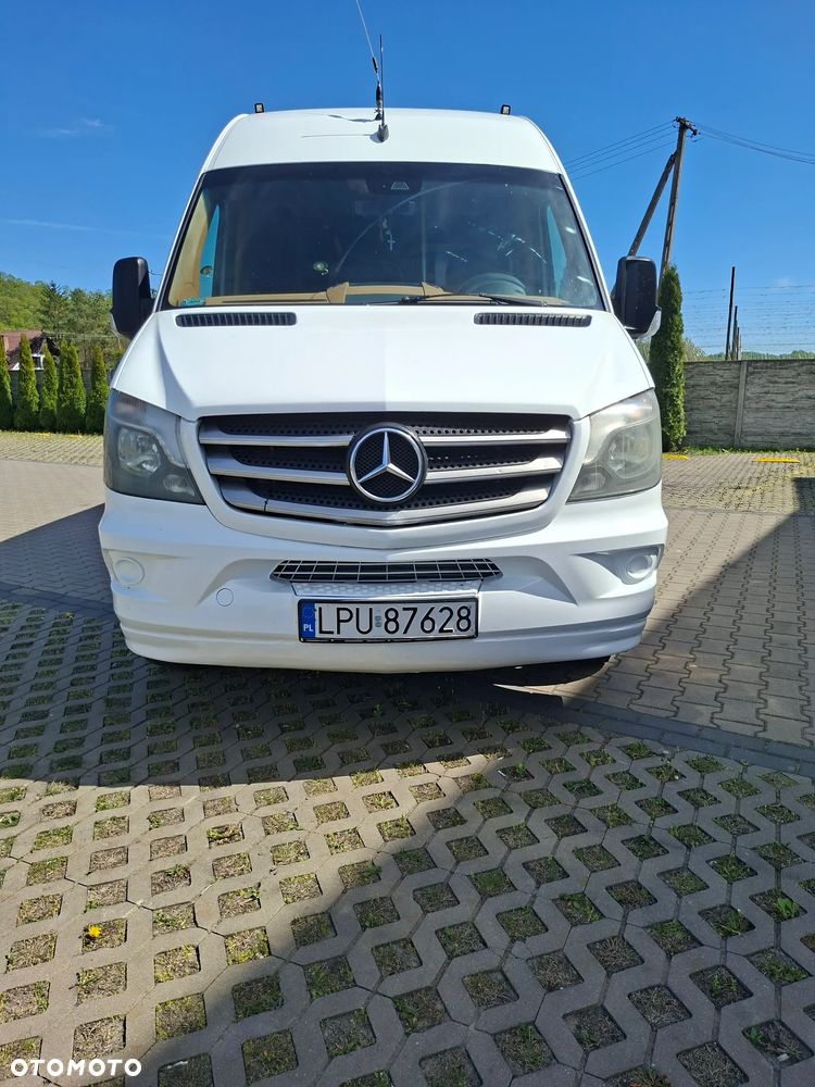 Mercedes-Benz Sprinter - 1