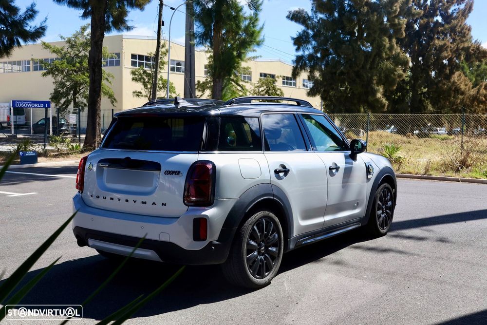 MINI Countryman Cooper SE ALL4 Auto - 6