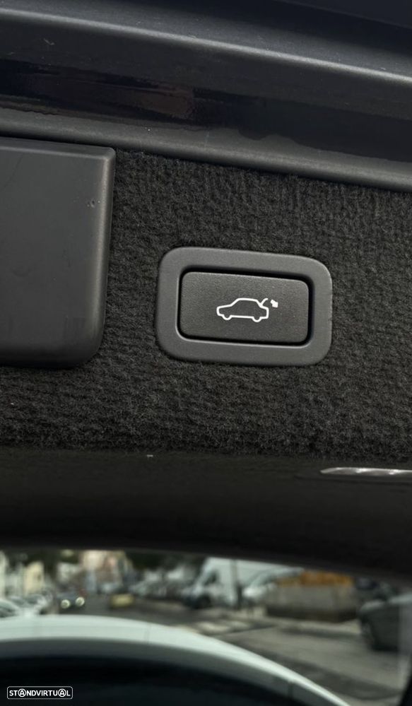 Jaguar XF Sportbrake 2.2 D R-Sport - 14