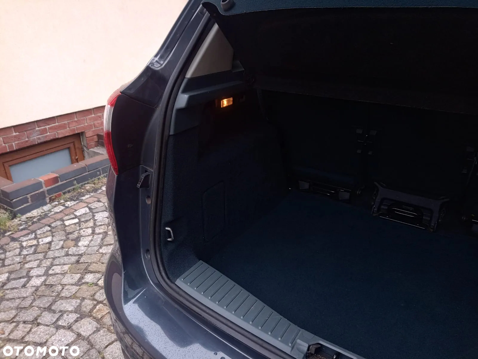 Ford C-MAX 2.0 TDCi Titanium - 21