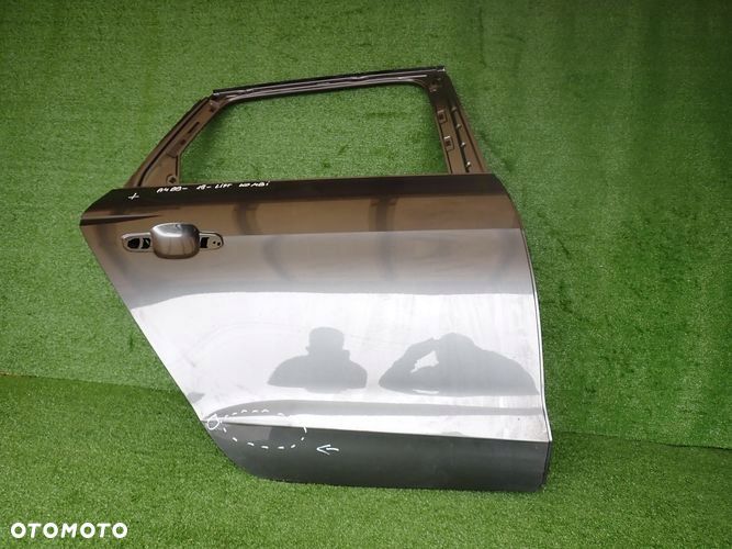 AUDI A4 B9 8W0 KOMBI LIFT 19- drzwi prawe tylne tył - 1