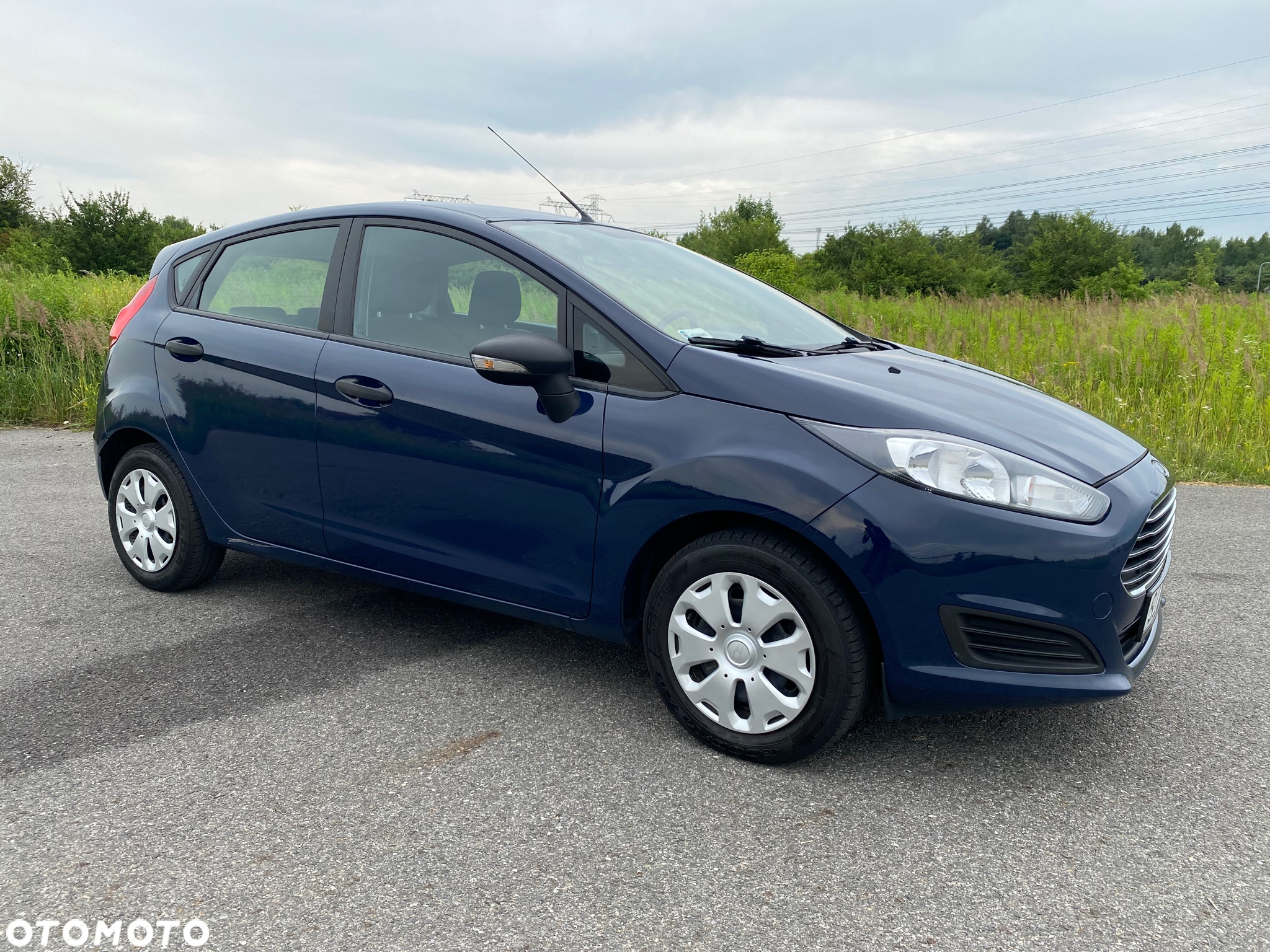 Ford Fiesta 1.5 TDCi Ambiente - 11