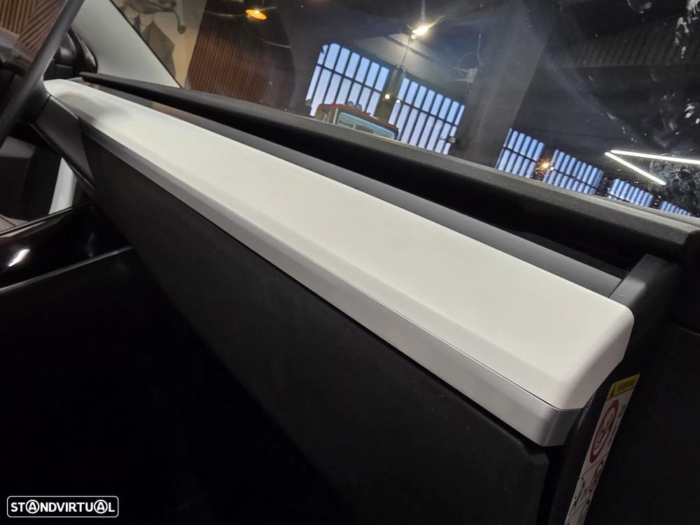 Tesla Model 3 Long Range AWD Dual Motor - 22