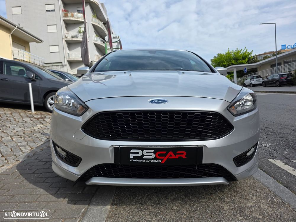 Ford Focus 1.0 EcoBoost MHEV ST-Line - 8