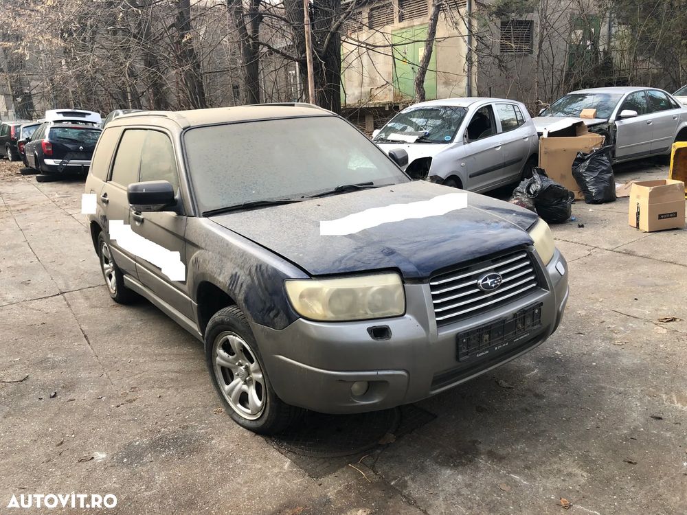Dezmembrez Subaru Forester 2006 albastru 2.0 benzina facelift - 1