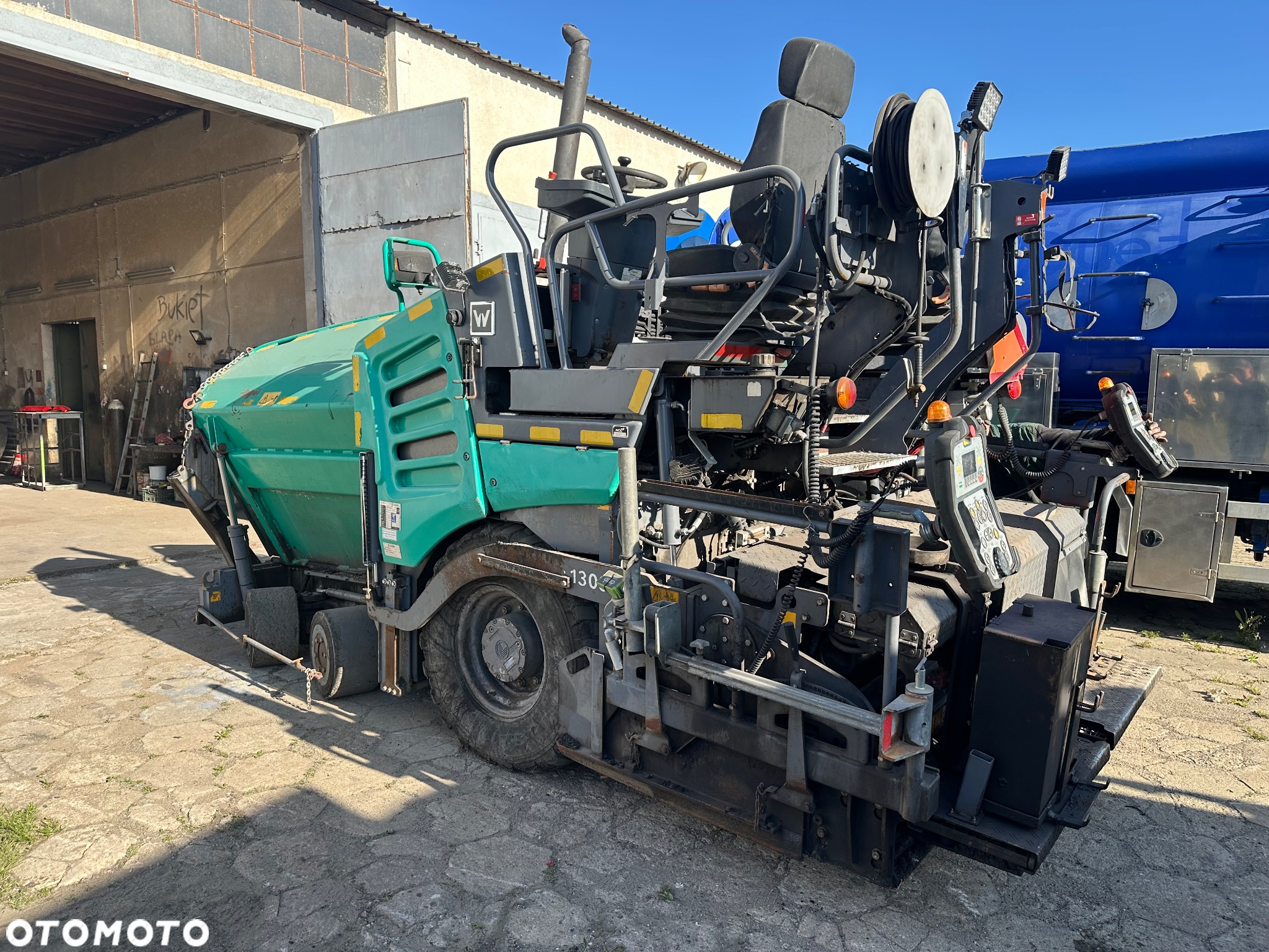 Vogele SUPER 1303-3i Roscielacz asfaltu układarka masy bitumicznej - 17