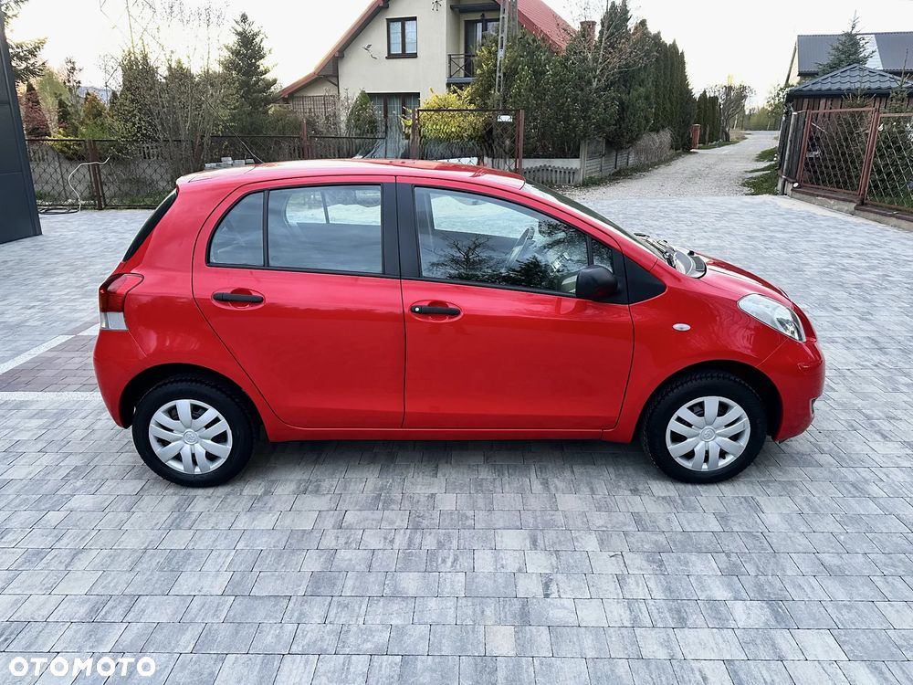 Toyota Yaris 1.0 Terra A/C - 5