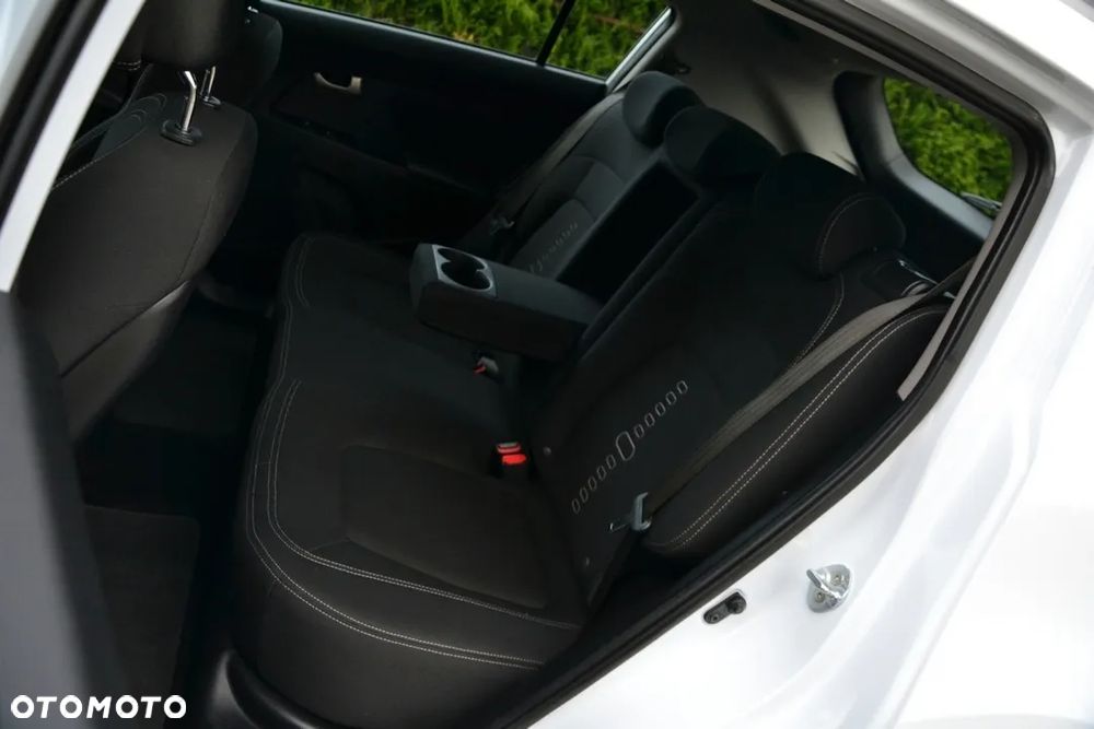Kia Sportage 1.6 GDI L 2WD - 19