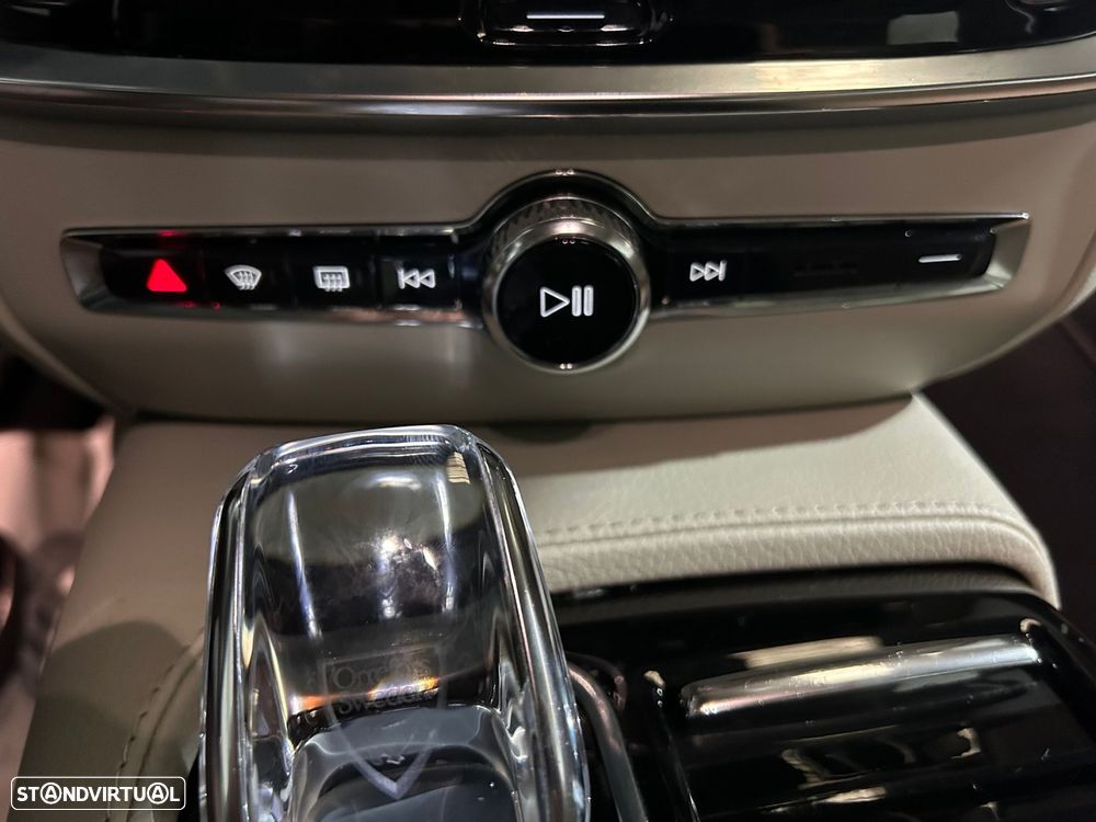 Volvo V60 2.0 T6 AWD TE Inscription Expression - 32