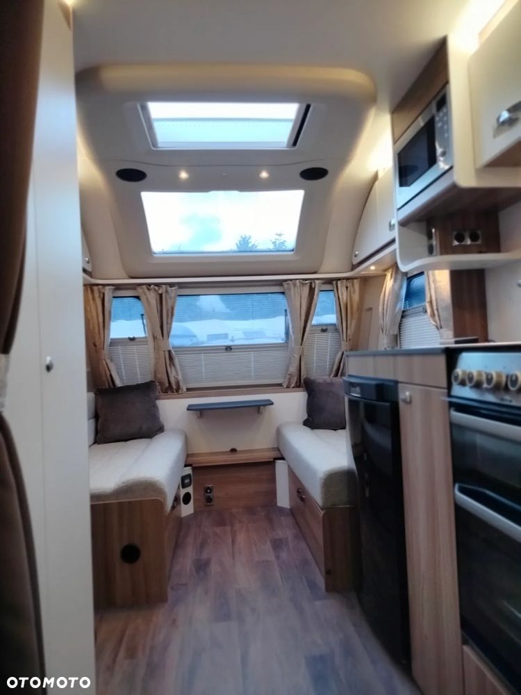 SWIFT Charisma 470 - 5