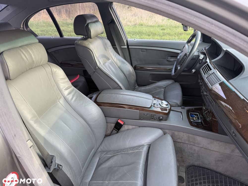 BMW Seria 7 - 6