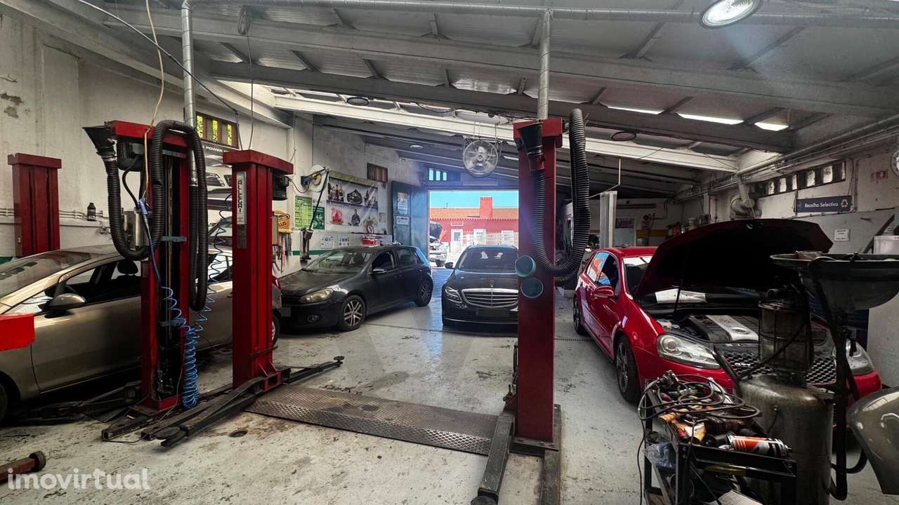 Trespasse de Oficina Automóvel em Belém – Totalmente Equipada e Pronta - Grande imagem: 2/10
