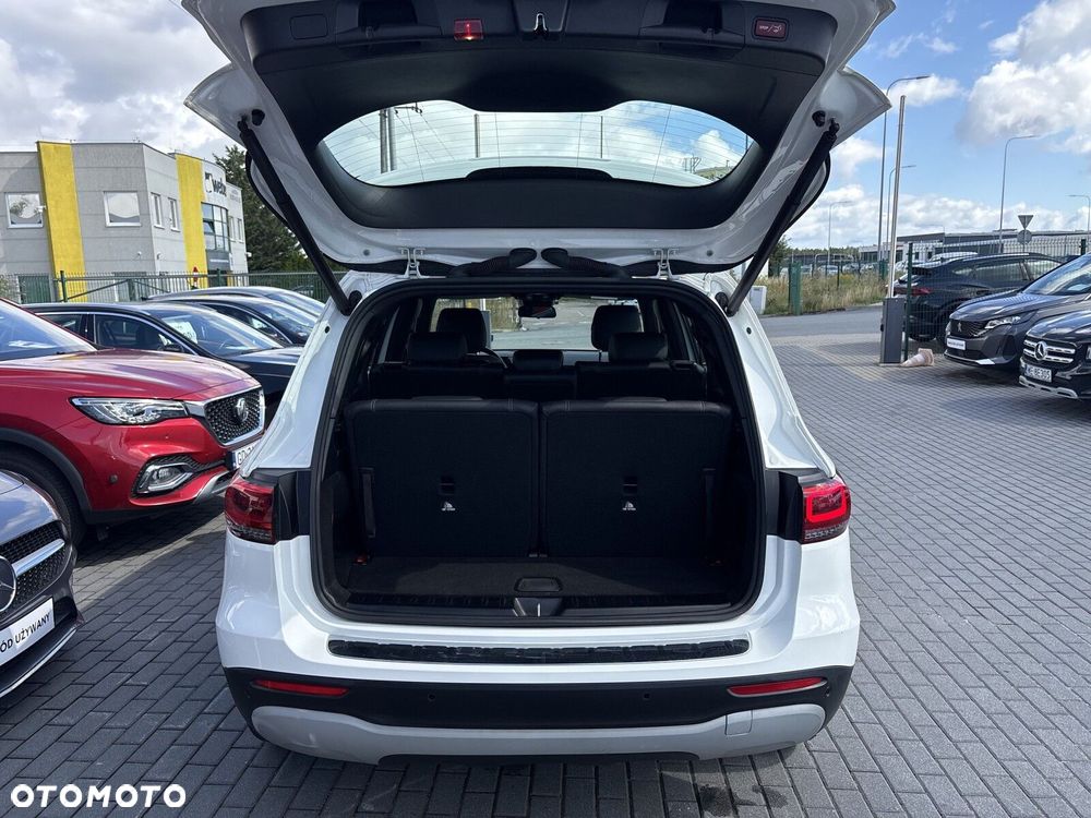 Mercedes-Benz GLB 200 7G-DCT - 31