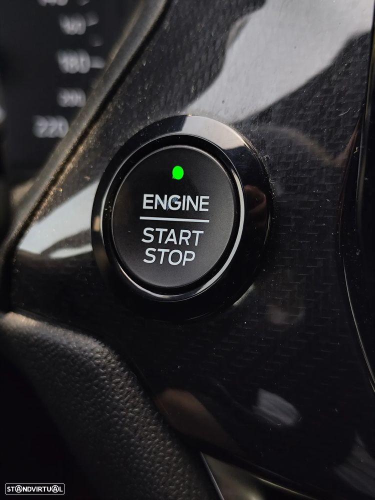 Ford Fiesta 1.0 EcoBoost MHEV ST-Line - 30
