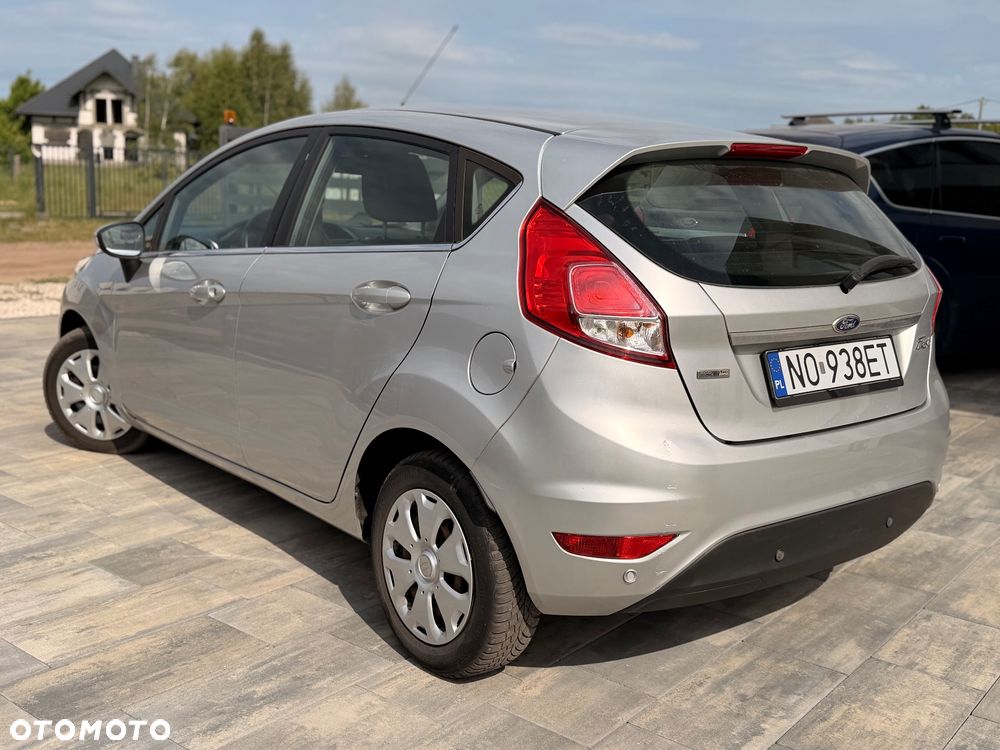 Ford Fiesta - 6