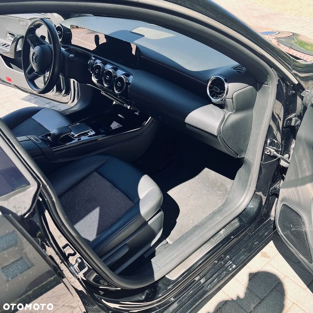 Mercedes-Benz CLA - 14