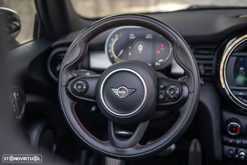MINI Cabrio Cooper Premium Extra JCW Auto - 9