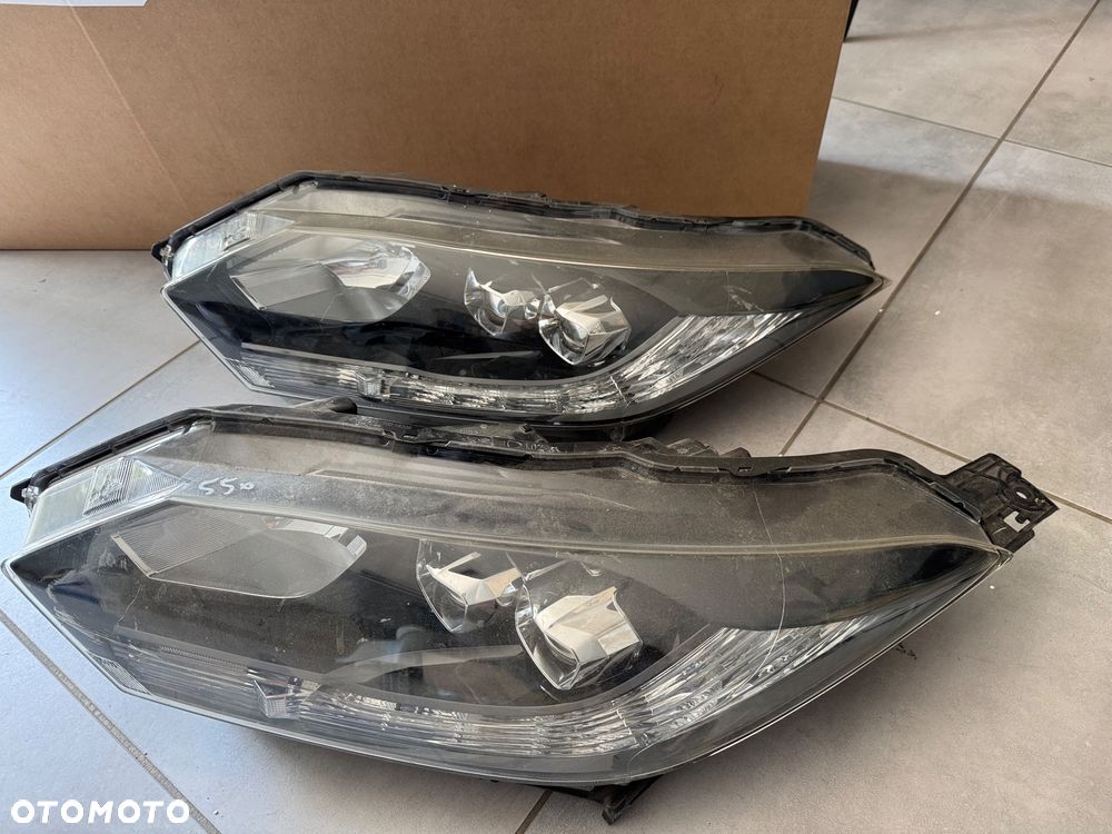 Honda Hr-v II 15- reflektor full led przód - 1