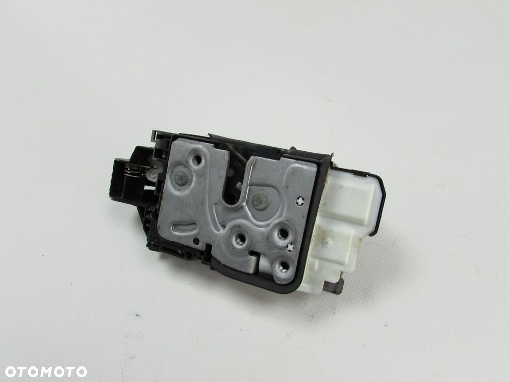 VOLVO V90 V60 S60 16- ZAMEK DRZWI TYLNYCH PRAWY 31462446 - 6