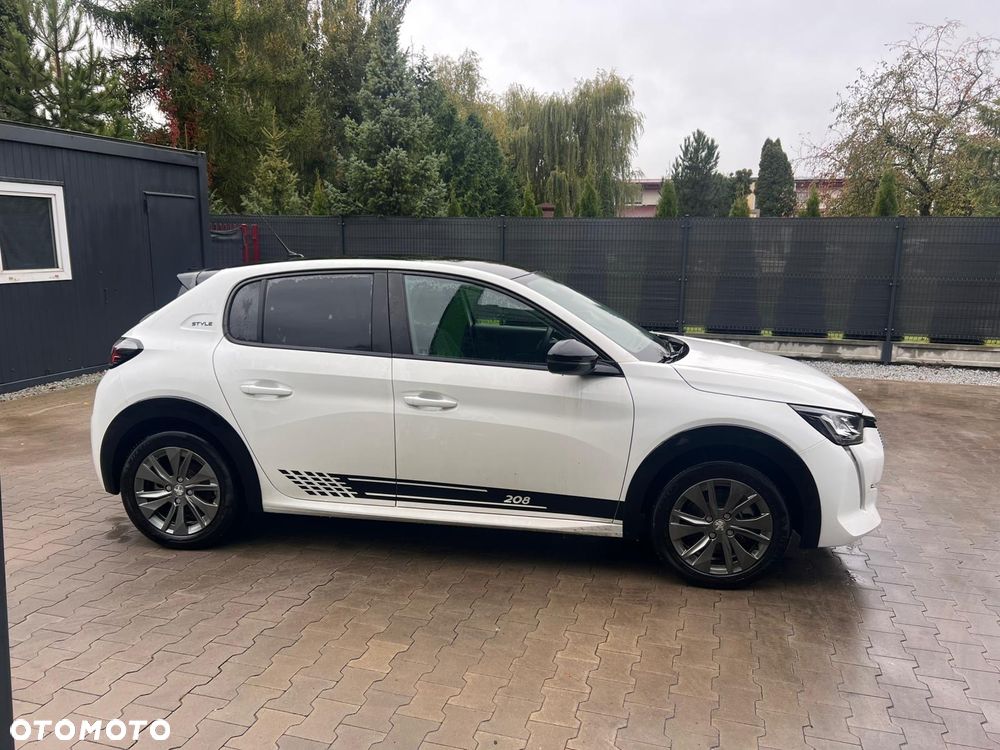 Peugeot 208 Elektromotor 136 E-Style - 5