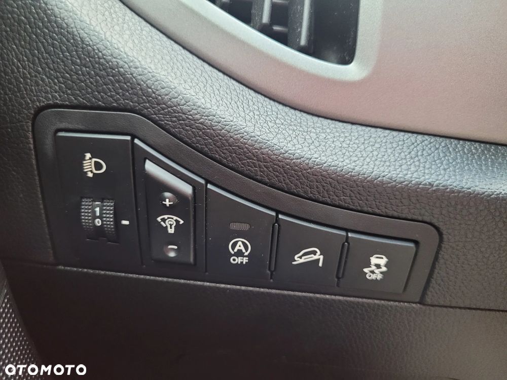 Kia Sportage - 16