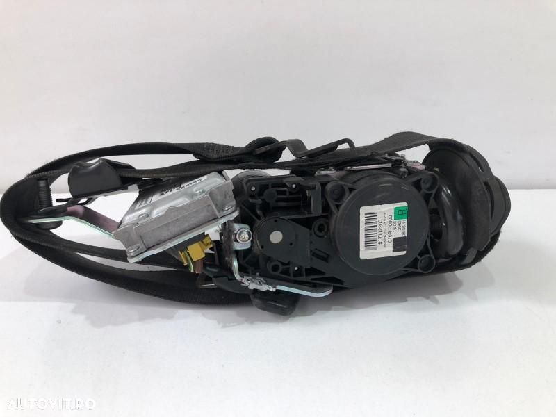 Centura de siguranta dreapta fata a2128607685 Mercedes-Benz E-Class W - 2