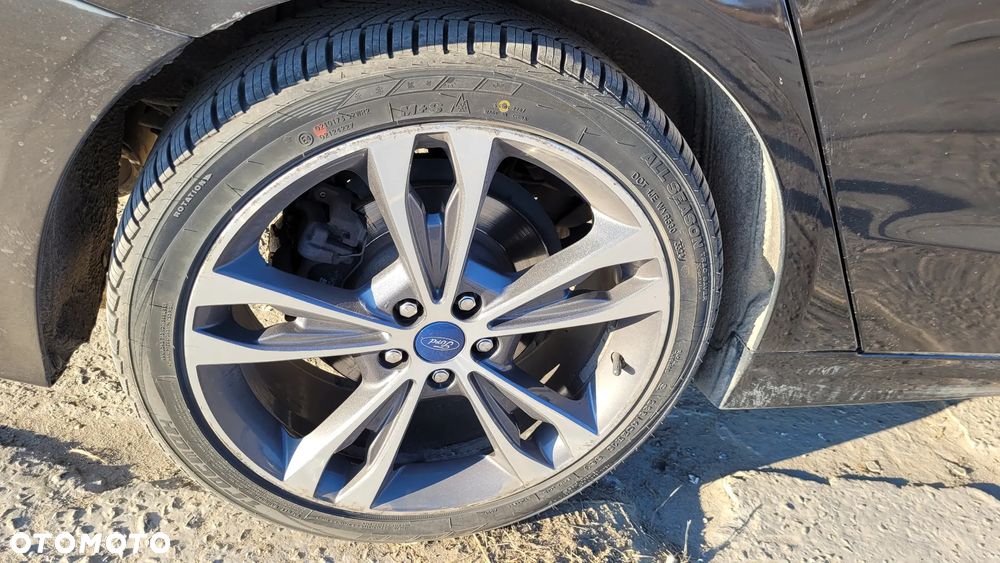 Ford Fusion 2.0 EcoBoost Titanium - 13