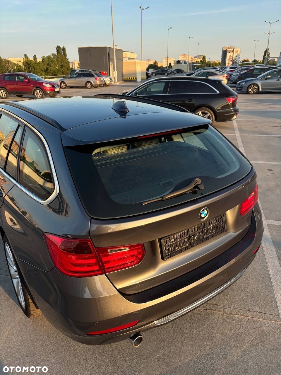 BMW Seria 3 316d Luxury Line - 13