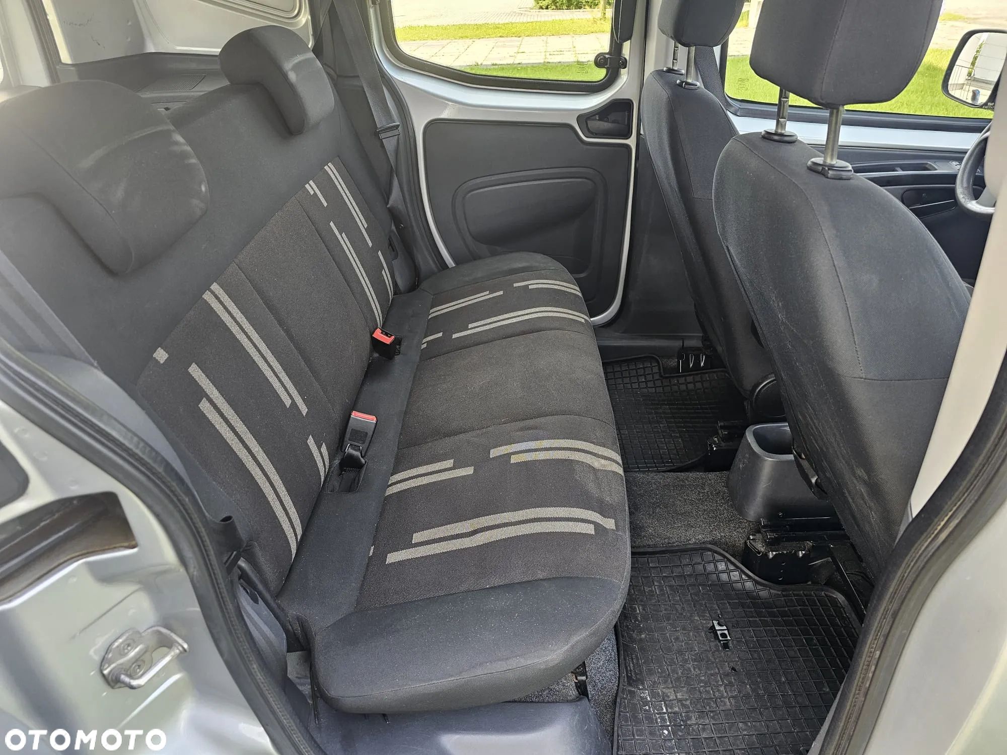 Fiat Fiorino Kombi 1.3 MJ Adventure - 14