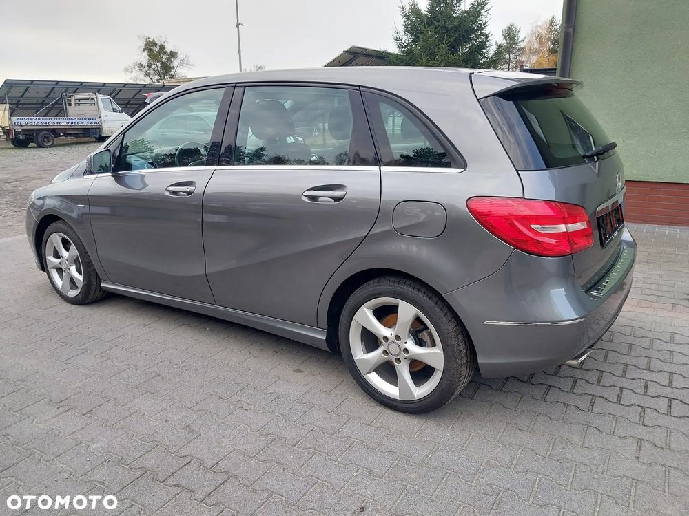 Mercedes-Benz Klasa B 180 (BlueEFFICIENCY) - 7