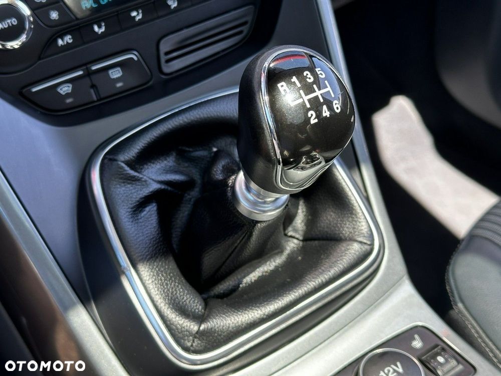 Ford C-MAX 2.0 TDCi Titanium - 28