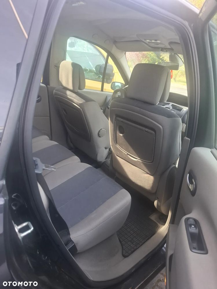 Renault Scenic - 4