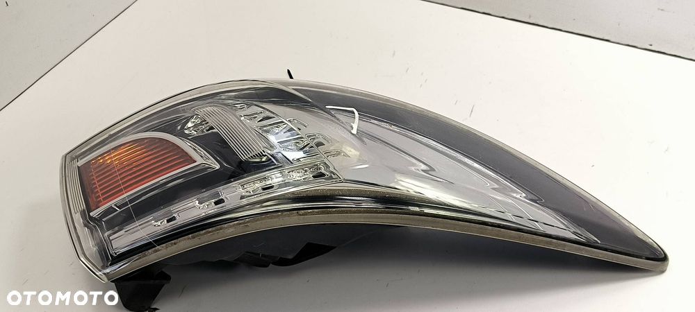 LAMPA LEWA TYŁ MAZDA 6 II - 2