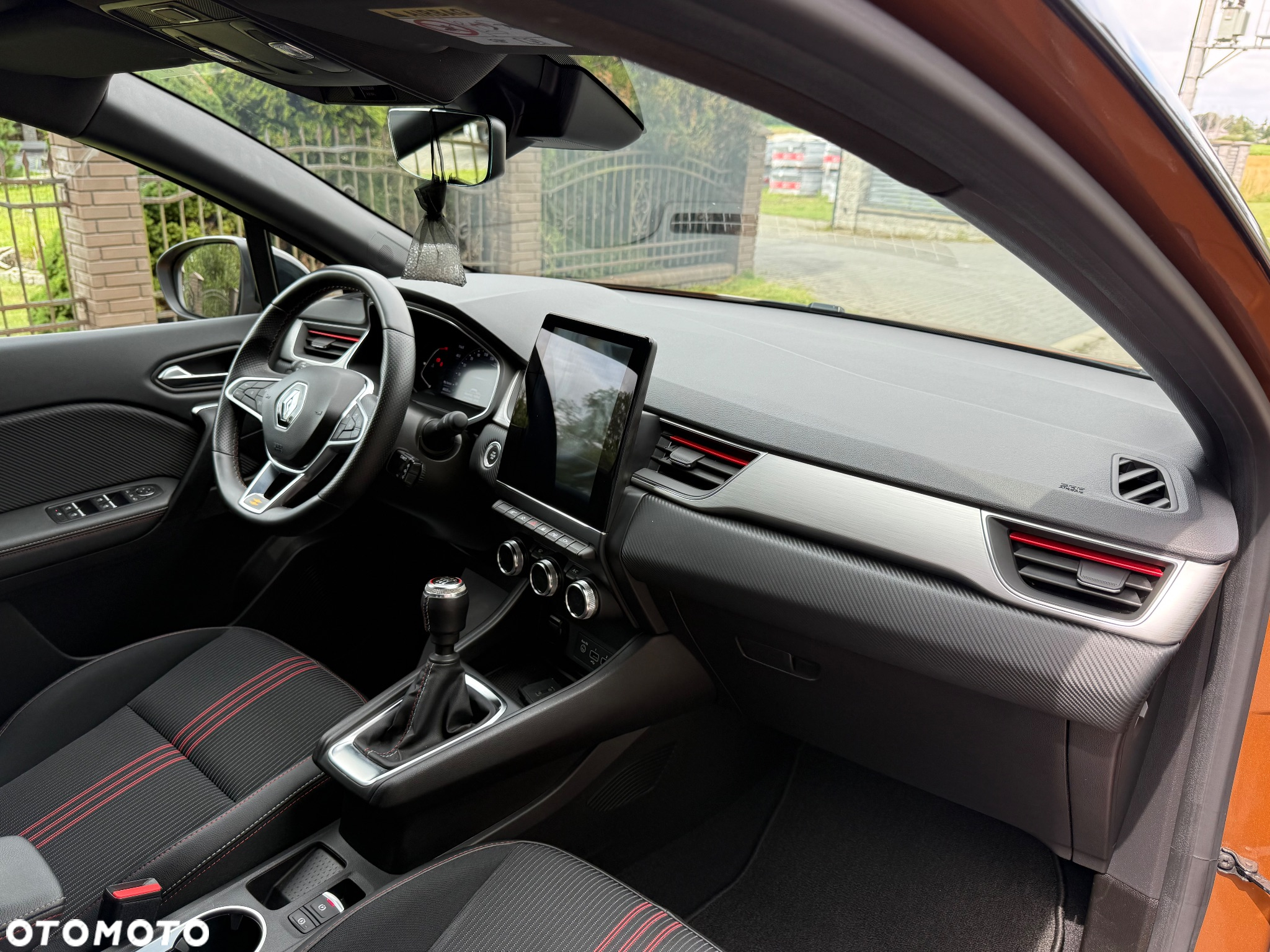 Renault Captur TCe Mild Hybrid 140 GPF EQUILIBRE - 27
