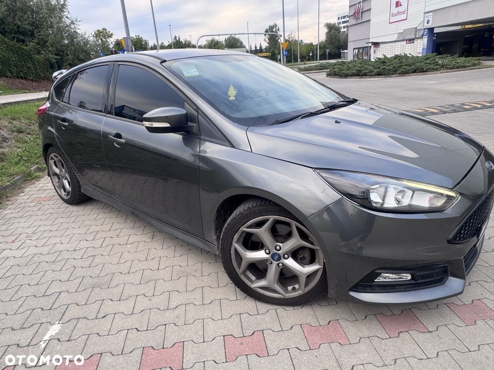 Ford Focus - 7