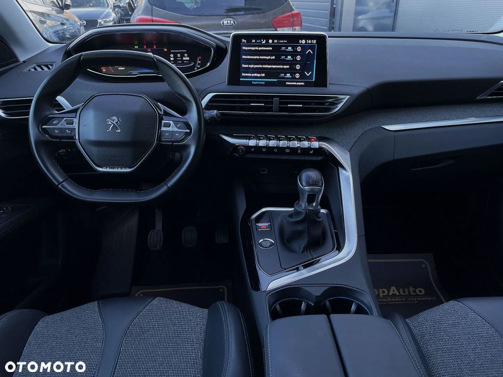 Peugeot 3008 1.5 BlueHDi Active S&S - 38